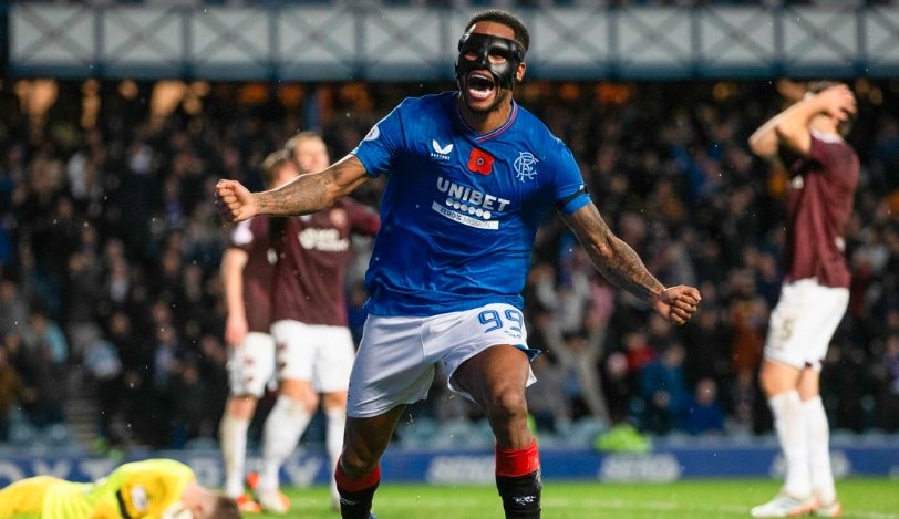 rangers celebrate danilo goal hearts