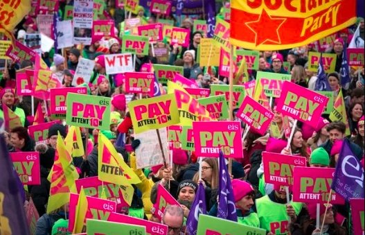 school staff strike scotland