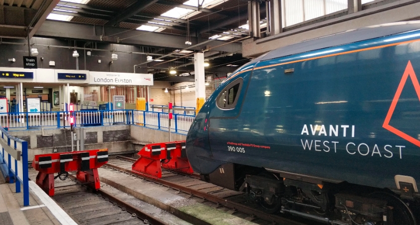 Aslef strike disrupts Glasgow-London train services