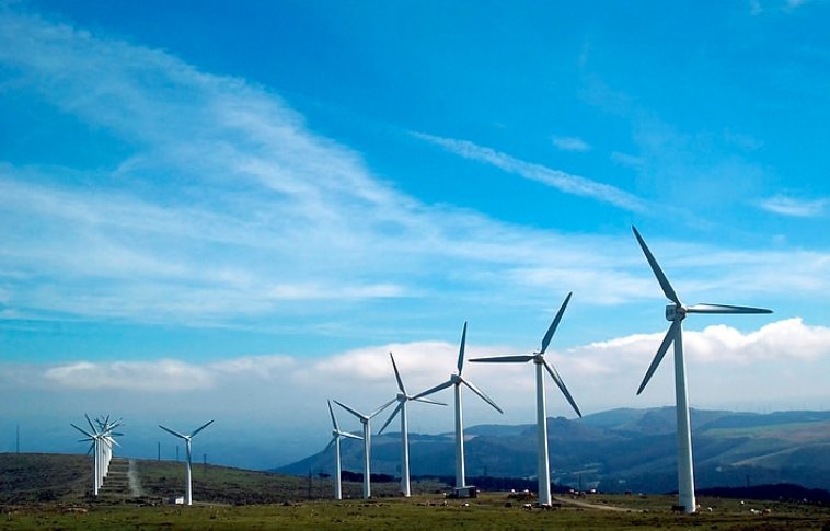 Scotland sets new record for renewable electricity generation