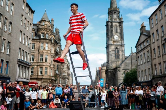 Edinburgh festival accommodation crisis