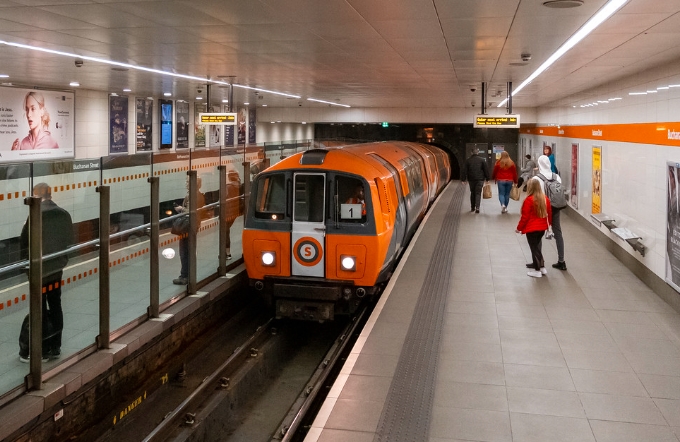 Unveiling the Underground: Glasgow’s Subway Through the Eyes of Its Patrons