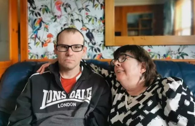 Scottish mother autistic son hospital fight