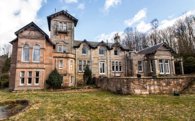 Inside the Creepy Abandoned Scots Mansion