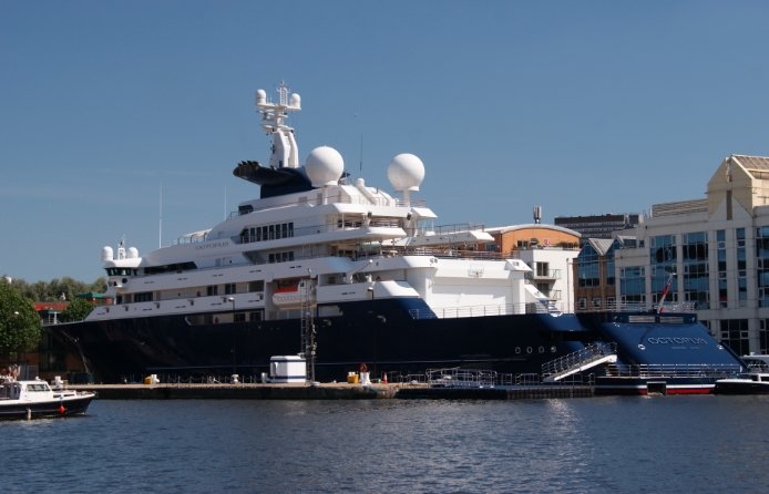 superyacht octopus built for microsoft founder spotted in oban