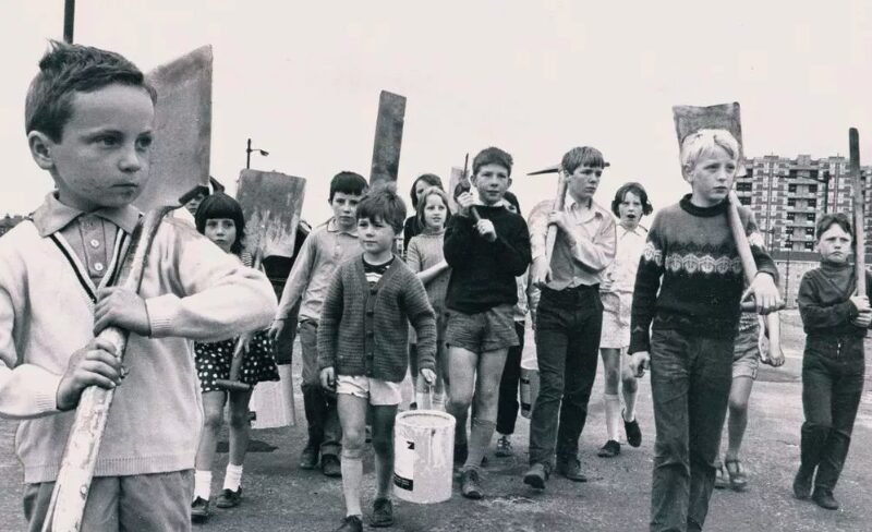 Swinging Sixties: A Glimpse into 1960s Glasgow
