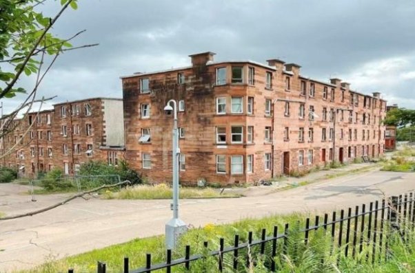 clune park estate demolition scotland