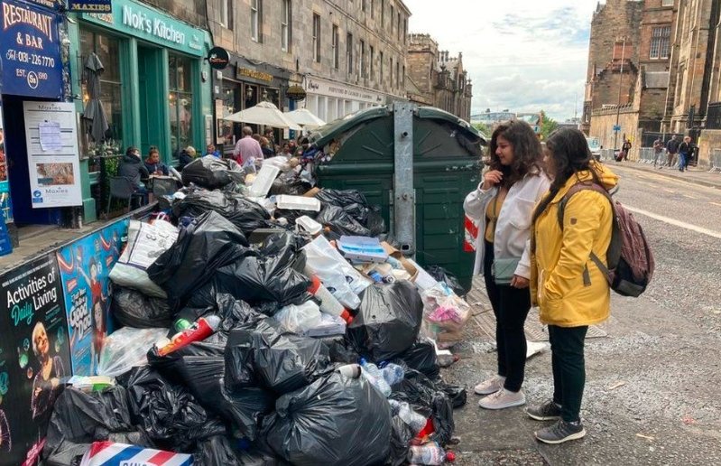trade union split bin strike pay offer Scotland
