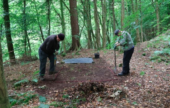 Eddlewood Castle excavation, Clutha Archaeology Grou