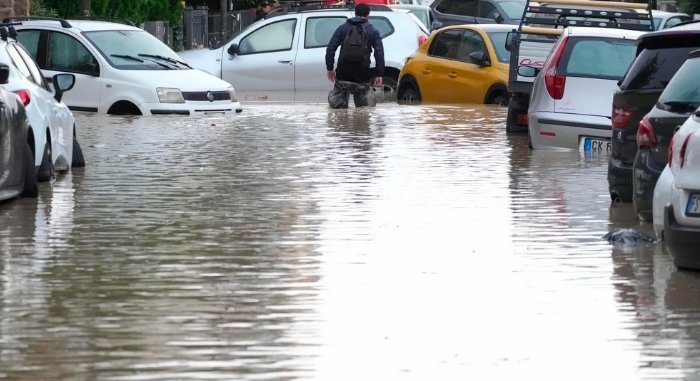 Flood Fears Escalate 