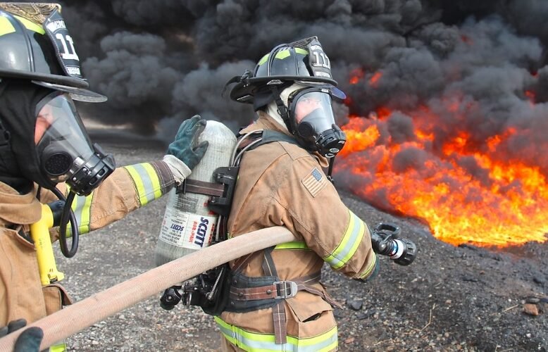 How Leaf Blowers and Jet Washers Are Helping Fight Wildfires in Scotland