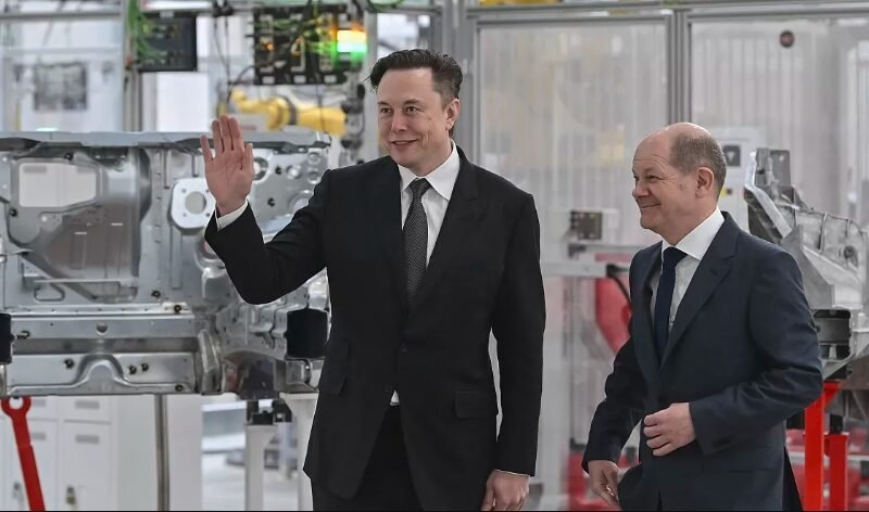 Elon Musk Urged to Build Tesla Gigafactory in Scotland Following Reform UK Support