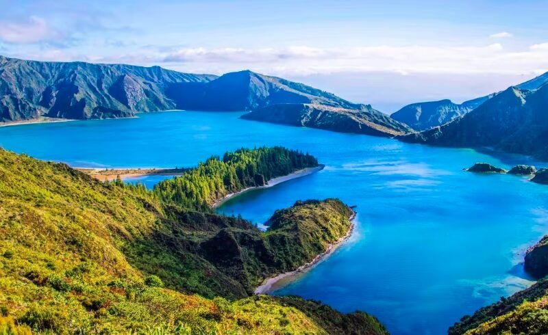 Portugal, Slovenia, Spain, Greece, Scotland, France, Italy, Hungary, Sweden Allure Tourists with New Tourism Trends for 2025