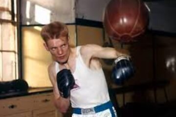 Commonwealth Games Scotland Mourns Loss of Boxing Legend Dick McTaggart