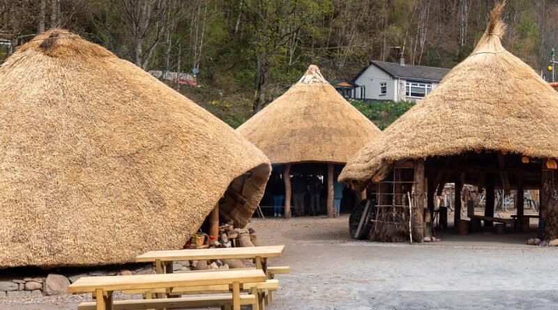 Scotland’s Oldest Textile Unearthed: 2,500-Year-Old Iron Age Fabric Makes Public Debut