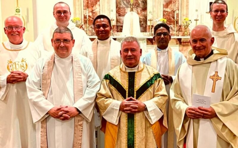 Edinburgh Jesuit Priest Hails Pope Francis’ Legacy with Young Adults: “He Opened the Doors for Them”