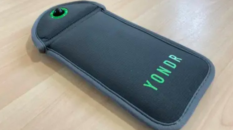 Edinburgh Pupils Will Have to Lock Up Their Mobiles