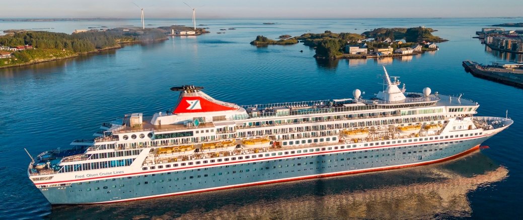 Fred Olsen Balmoral ship Rosyth, 2025 Scottish cruises