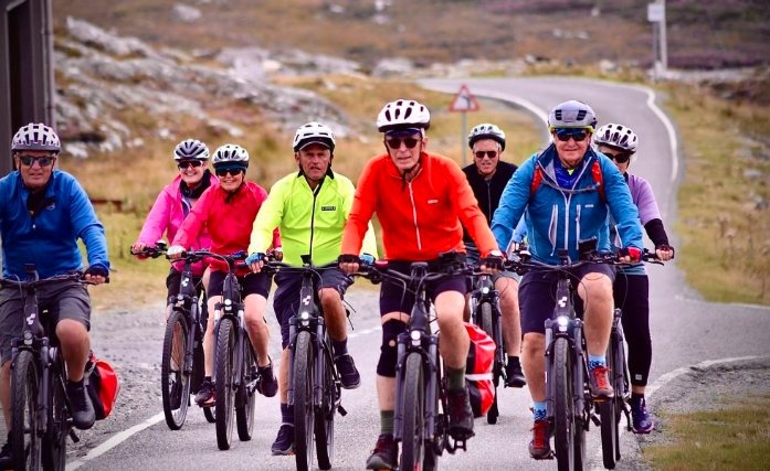 Outer Hebrides e-bike tour, Hebridean Way cycling,