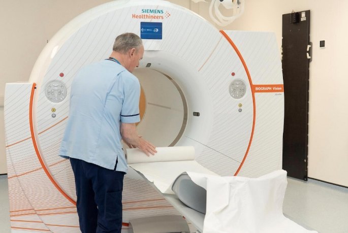 biograph vision quadra pet scanner royal infirmary edinburgh