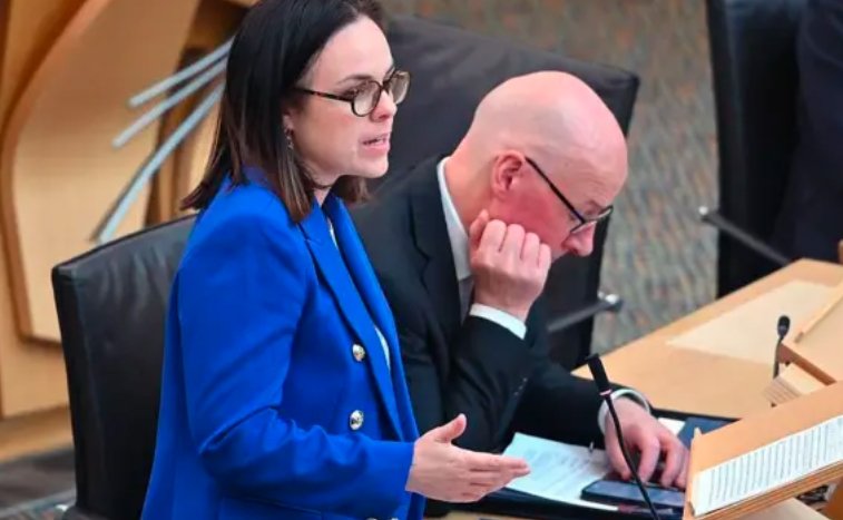 kate forbes scottish parliament whatsapp ban