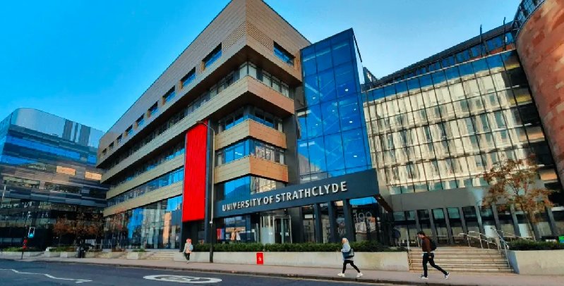 strathclyde university physics scholarships glasgow