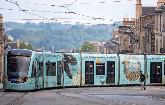 Edinburgh’s Rolling Museum: Tram 256 Gets Cultural Makeover to Promote National Museum of Scotland