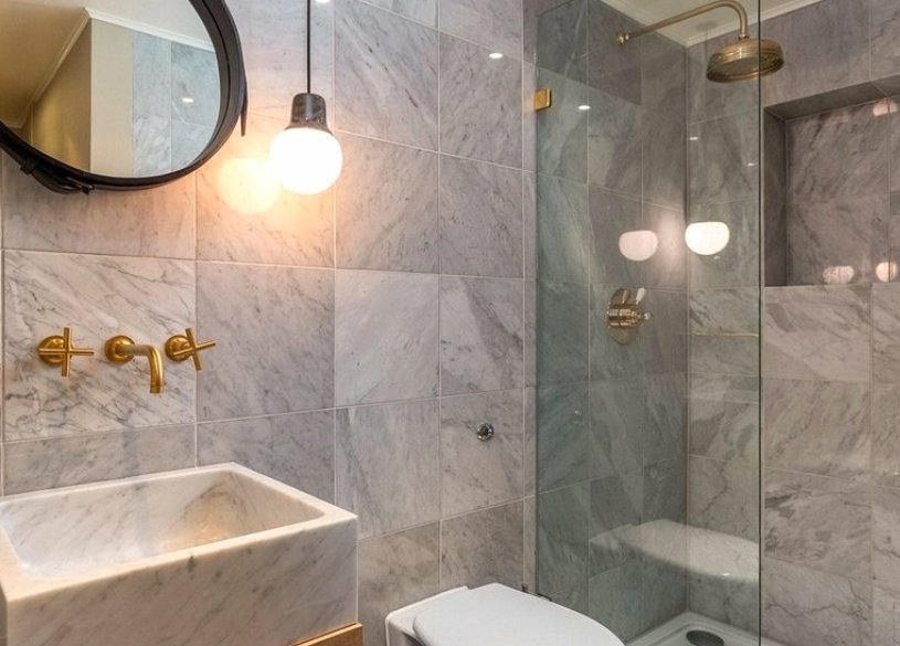 Edoardo Mapelli Mozzi marble bathroom design,