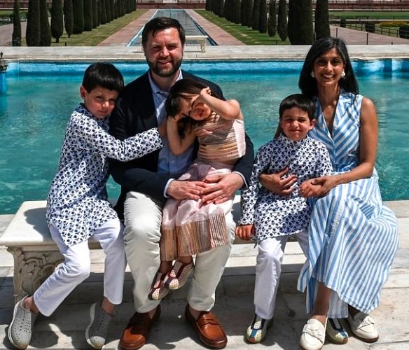 jd vance holiday cotswolds 2025 wikimedia