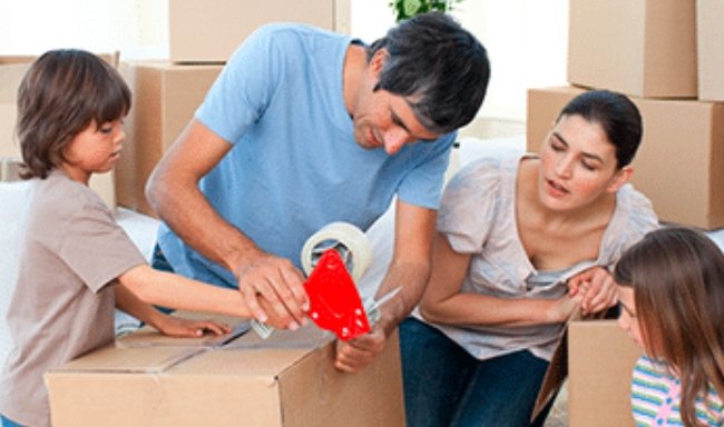 relocation support Scotland family moving boxes