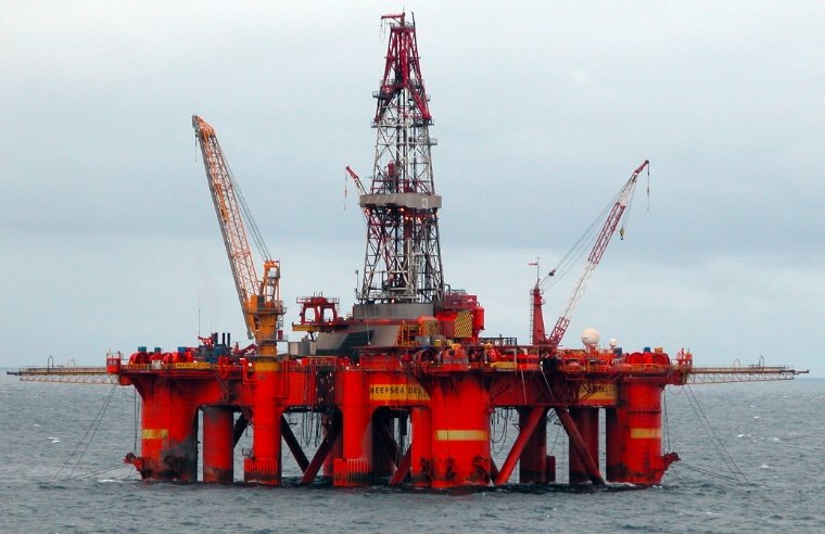 Scotland’s Public Spending Deficit Widens as North Sea Revenues Decline