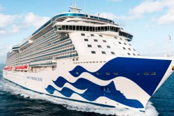 23-Night British Isles Cruise-Land Tour Blends Coastal Grandeur With Inland Luxury