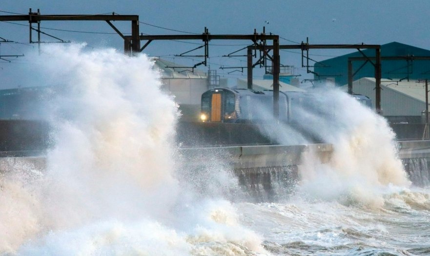 storm floris scotland wind damage train cancellations ferries
