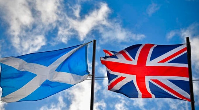 Scottish Council Halts Saltire Flag Removals Over Threats