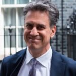 Miliband Pledges Nuclear Plant for Scotland