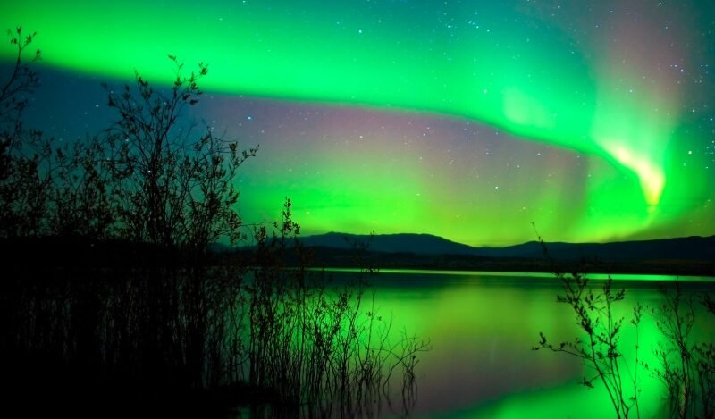 Northern Lights Visible in Scotland Tonight: Spotting Guide