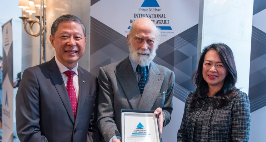 Scotland Wins Prince Michael Road Safety Award
