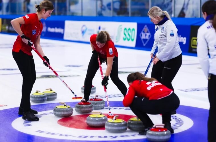 Sweden Faces Scotland in Women’s Curling Final
