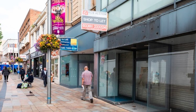 High Streets Face Death Spiral with Mass Closures