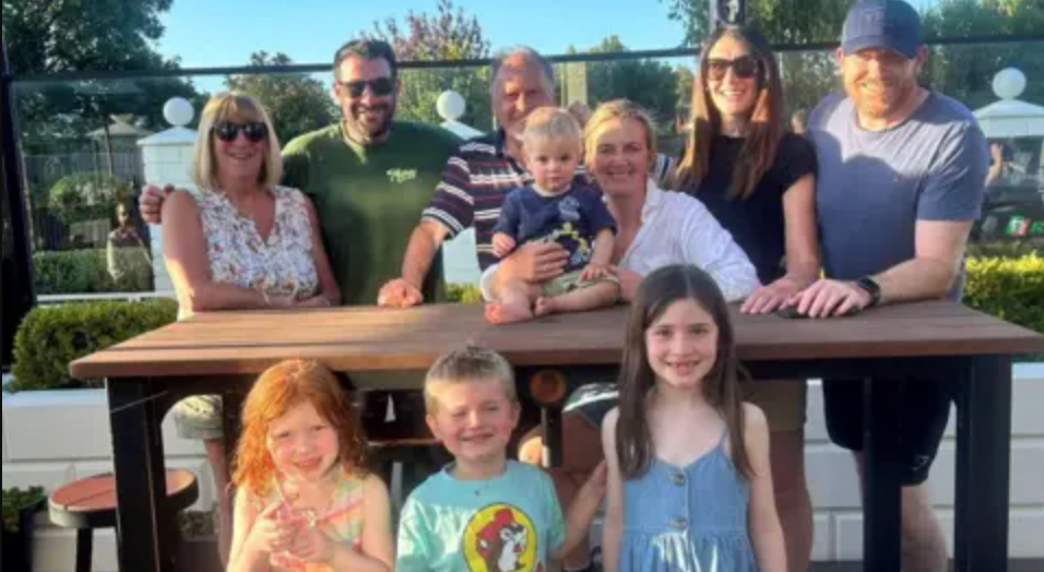 family stranded new zealand middle east conflict