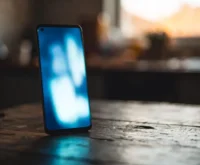 AI voice cloning scam fakes kidnapping call stealing thousands from California mother.