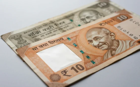 RBI polymer banknotes pilot for plastic Rs 10 and Rs 20 notes in India explained.