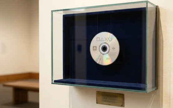 Sony PlayStation physical disc discontinuation 2028 digital games