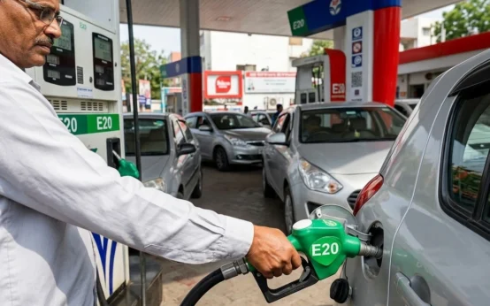 E20 petrol pump nozzle fueling Indian car contamination concerns